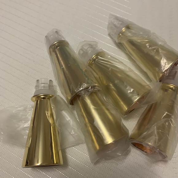 Champagne mini sippers (5) MUST HAVE!! - Picture 5 of 5